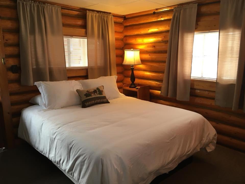 إنيس Sportsman'S Lodge المظهر الخارجي الصورة